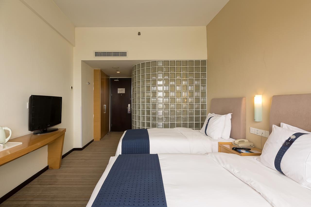 Holiday Inn Express Suzhou Changjiang By Ihg Exterior photo